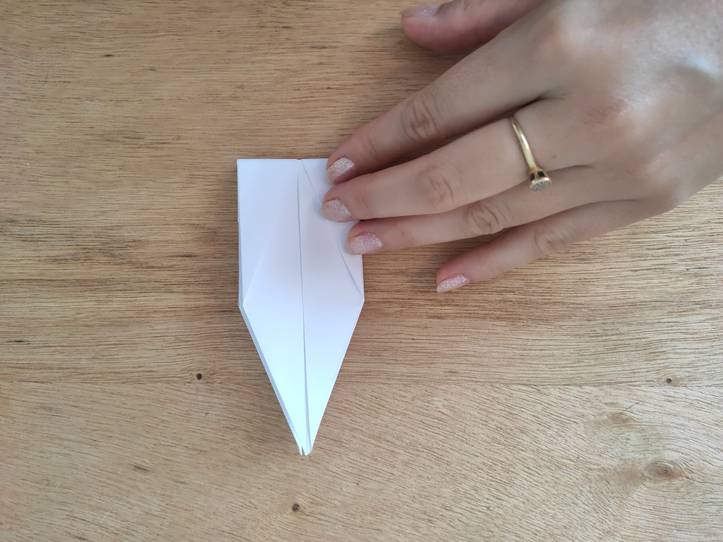 Aprenda a Fazer um Origami Tsuru-021