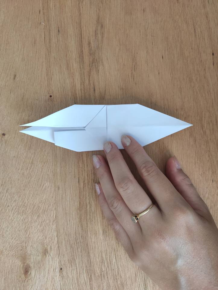 Aprenda a Fazer um Origami Tsuru-024