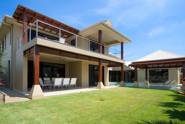 Casa com Varanda Inspirações com Estilo para seu Lar - 35