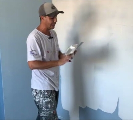 Pintor Revela Segredo para Emassar Parede Pintada: “É Super Simples!”